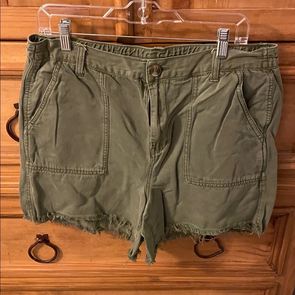 Aerie olive  Green Women's Cargo Shorts